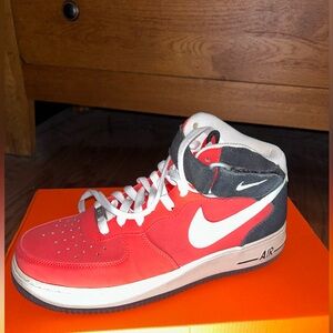 Nike Air Force 1 Mid 07